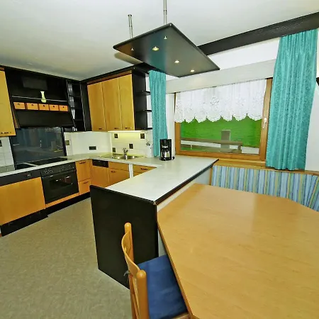 Holiday home Cozy In Near Ski Area Oberperfuss